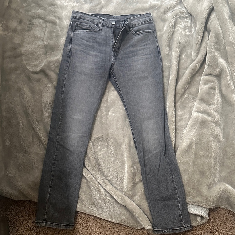 Levi's Women's Straight Jeans in Gray
